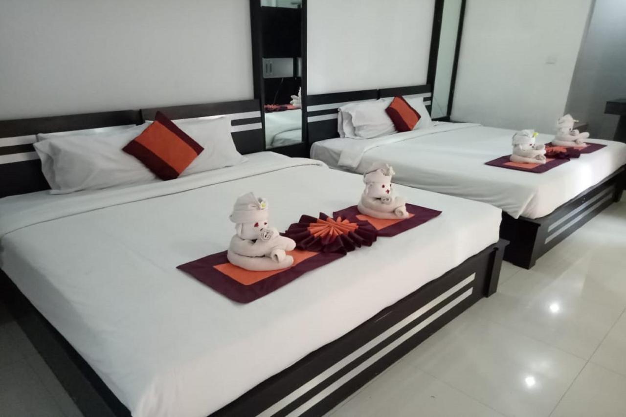 Capital O 2533 Shita Bali Hotel Jimbaran Exteriör bild