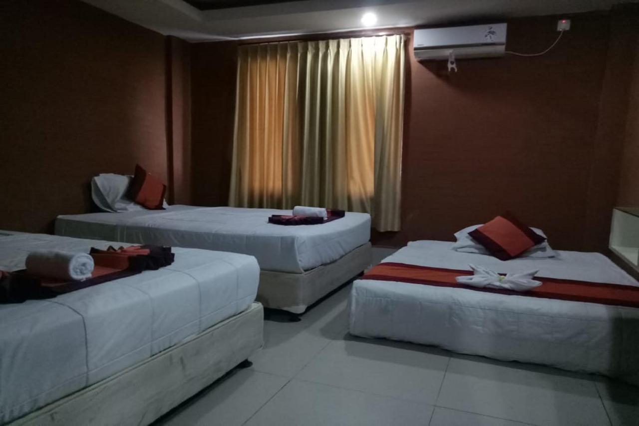 Capital O 2533 Shita Bali Hotel Jimbaran Exteriör bild